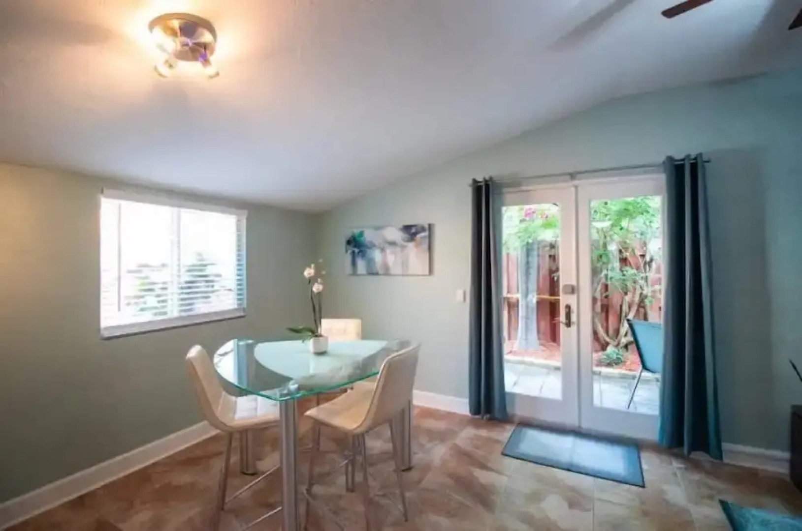 Wilton Way Orchid House