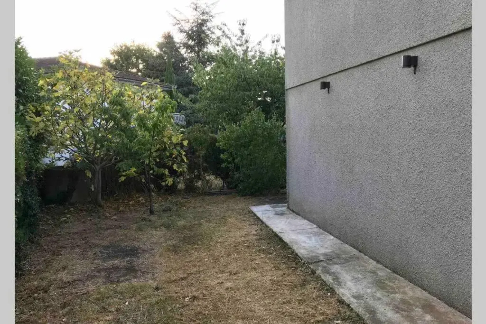 Studio Occitanie 20 M2 Tout Equipe Avec Jardin