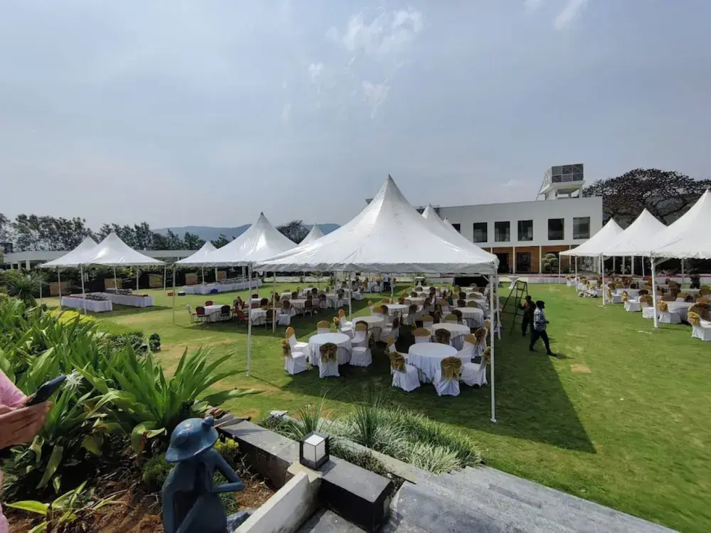 Bindiga Peak Resorts