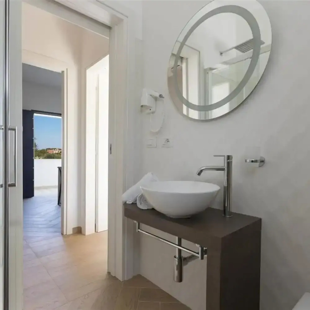 1054 Absolute - Bilo Lux Primo Piano