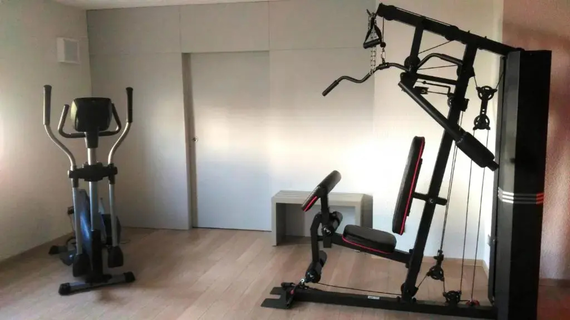 ibis Styles Saint-Quentin