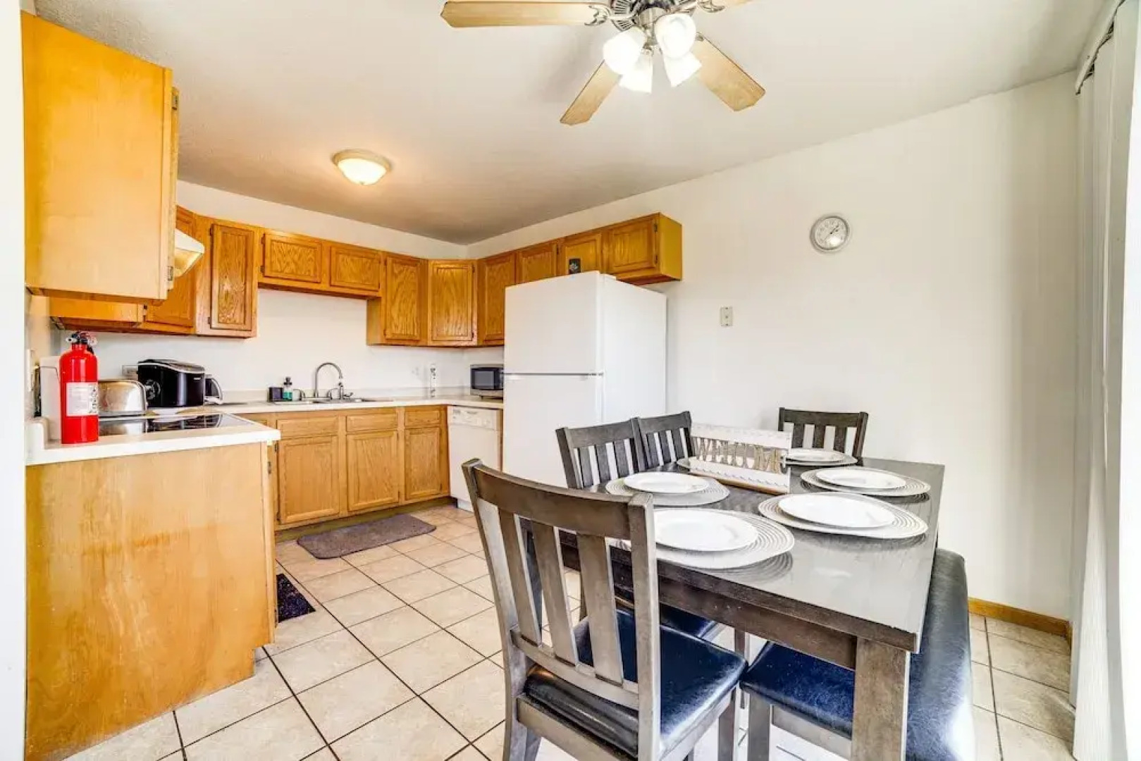 Bourbonnais Townhome ~ 3 Mi to ONU Campus!