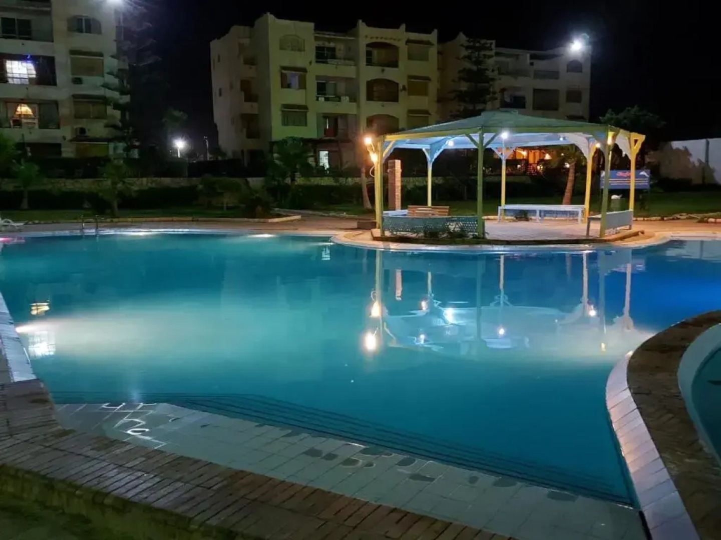 قرية كازابلانكا الكيلو 46 الساحل الشمالي