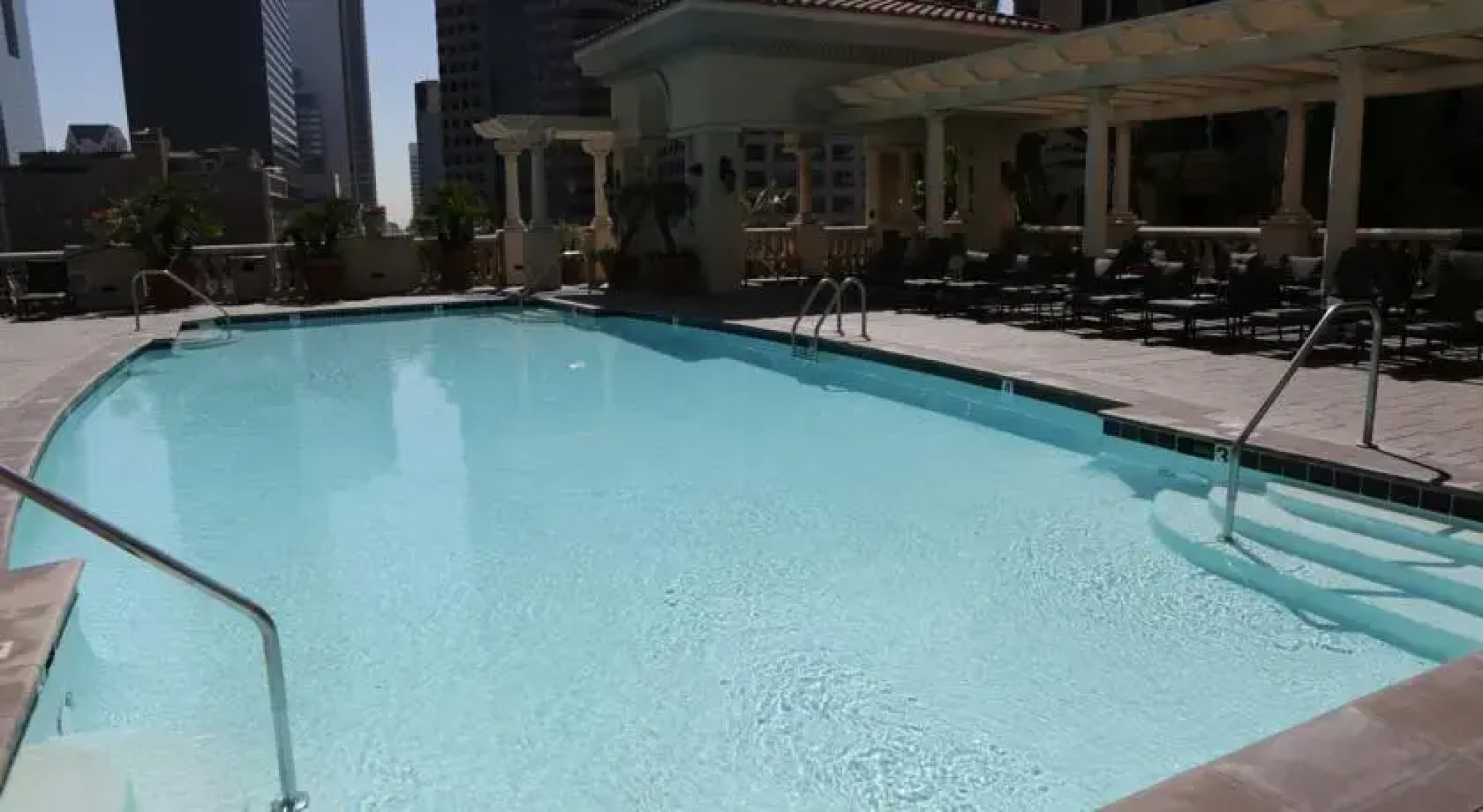 Luxury Suite in Downtown Los Angeles