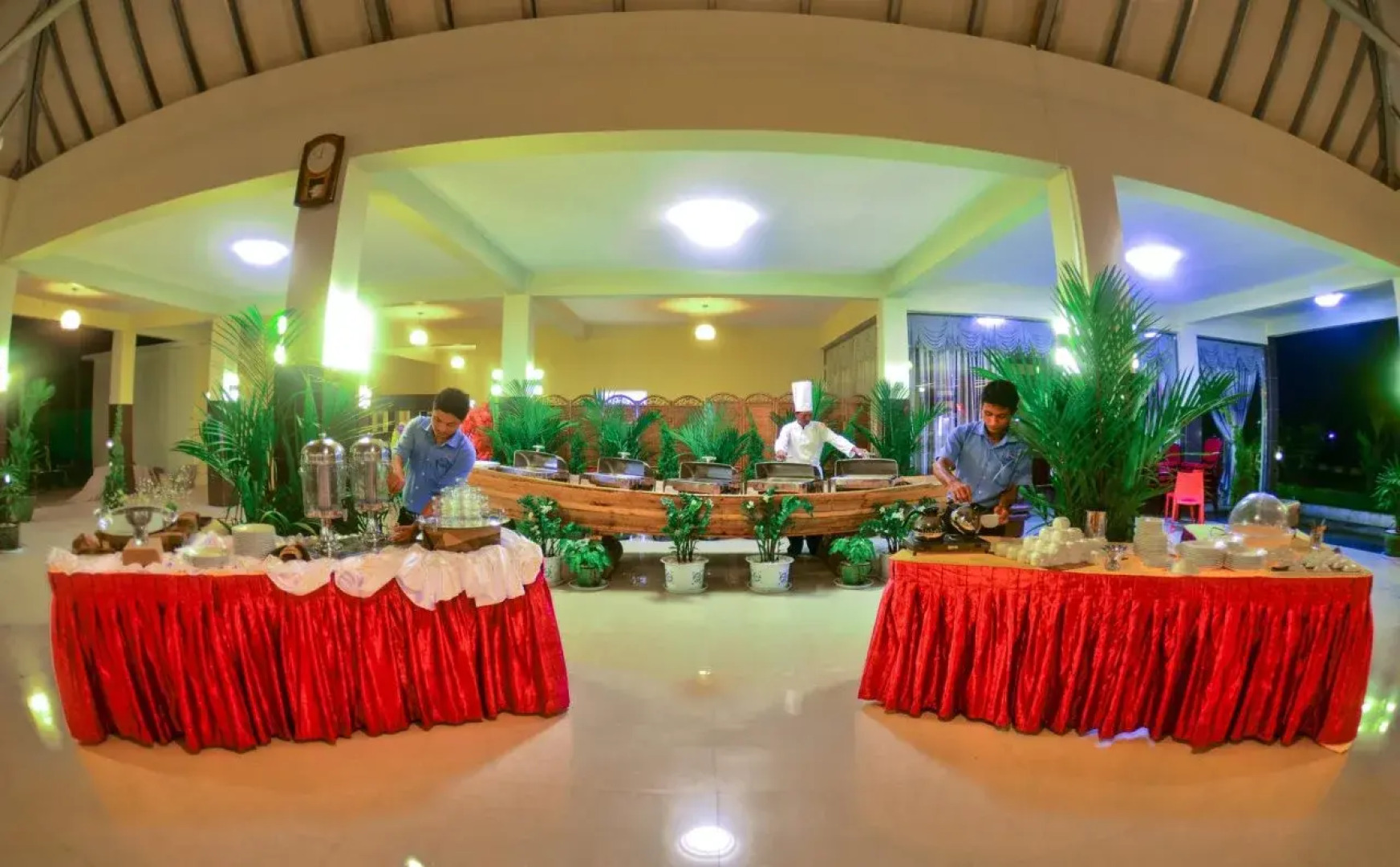 Ocean Blue Ngwe Saung Beach Hotel