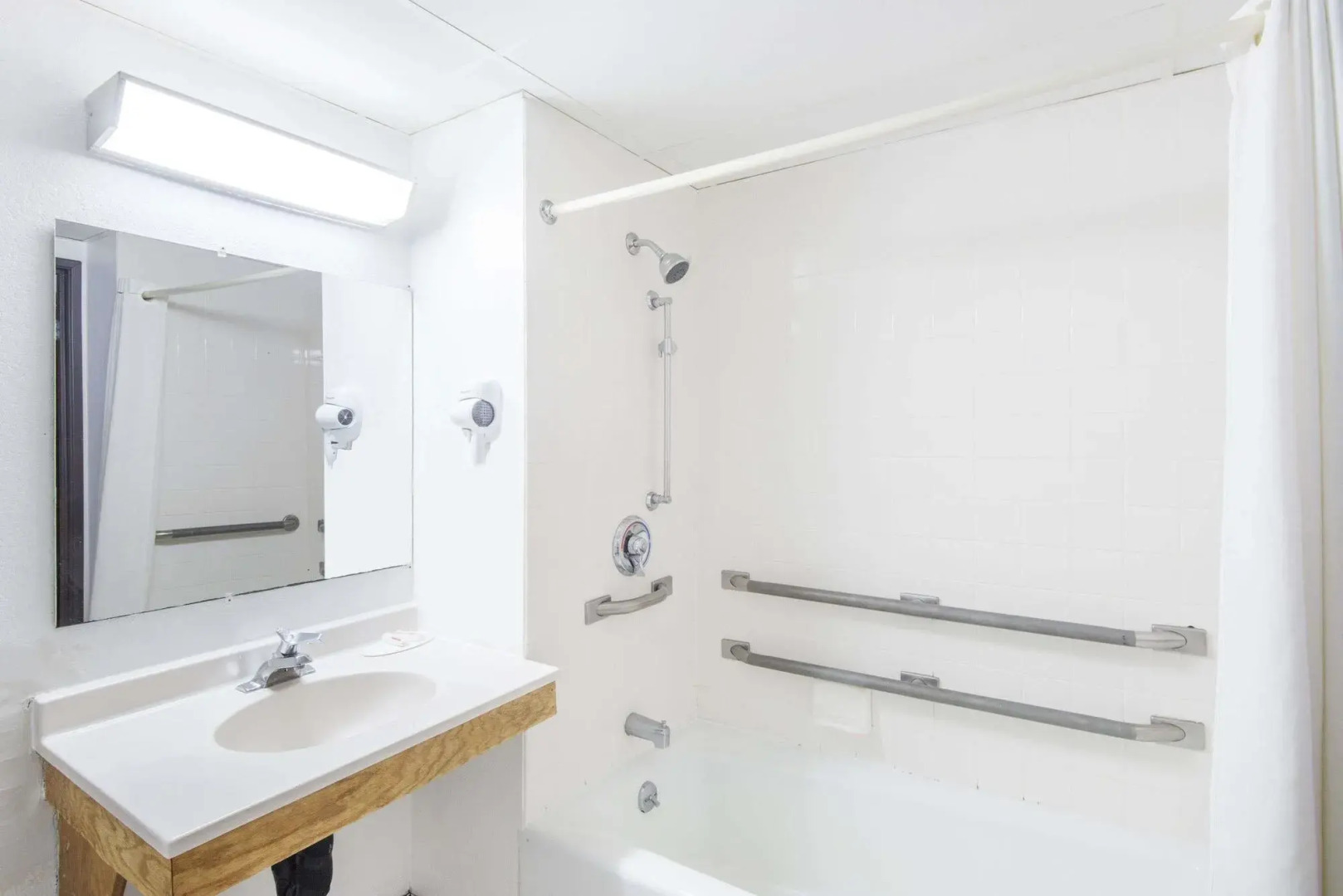 Super 8 Groton Foxwood