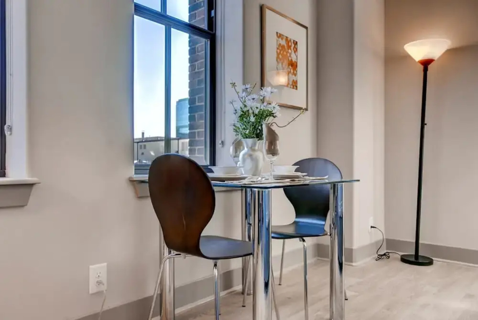 Global Luxury Suites at Light Street