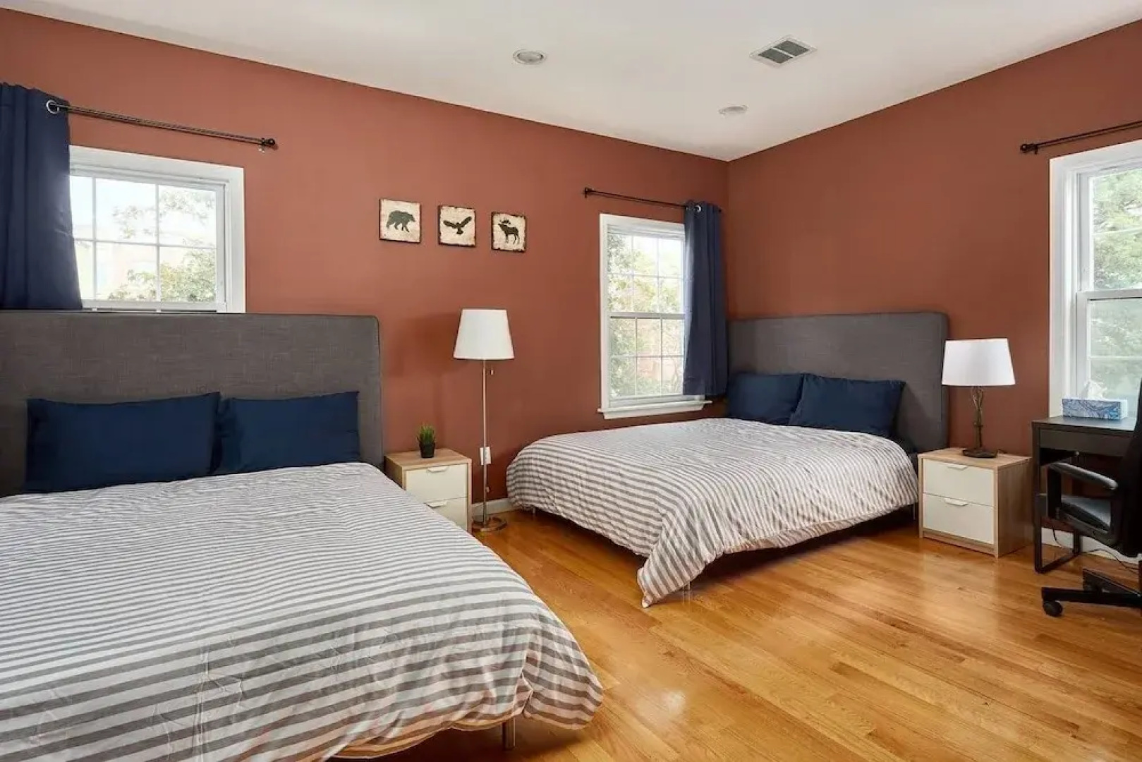 Bright, Spacious House!