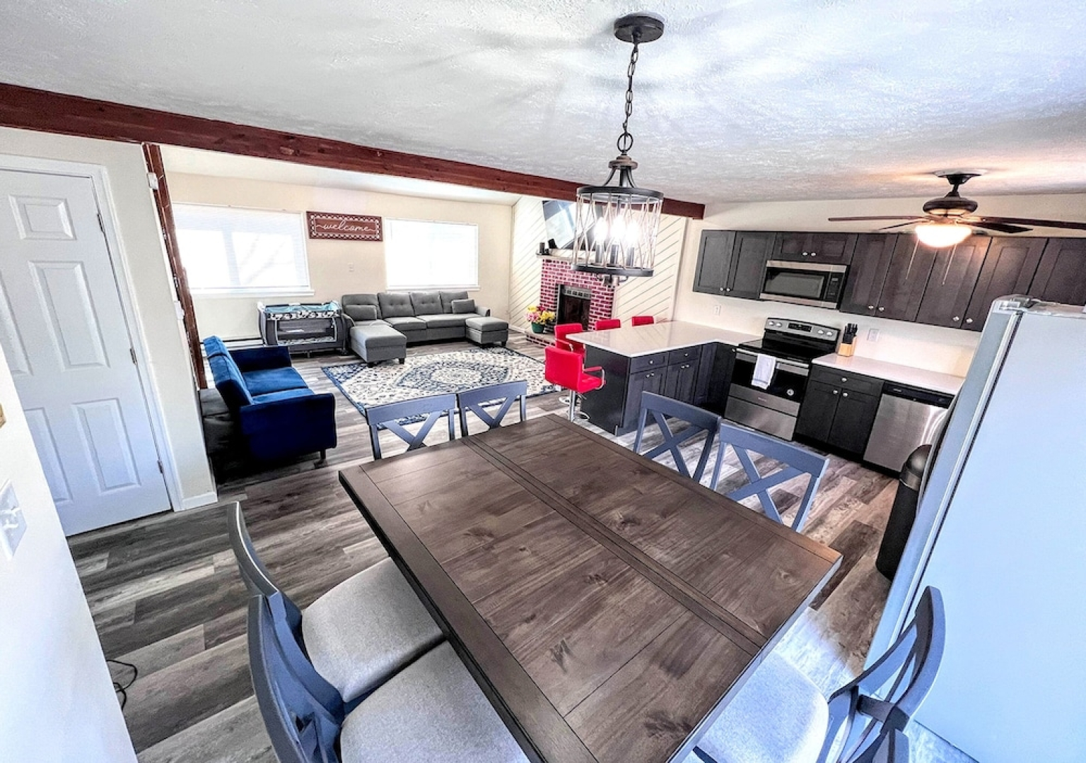 Home near 42 attractions in the Poconos