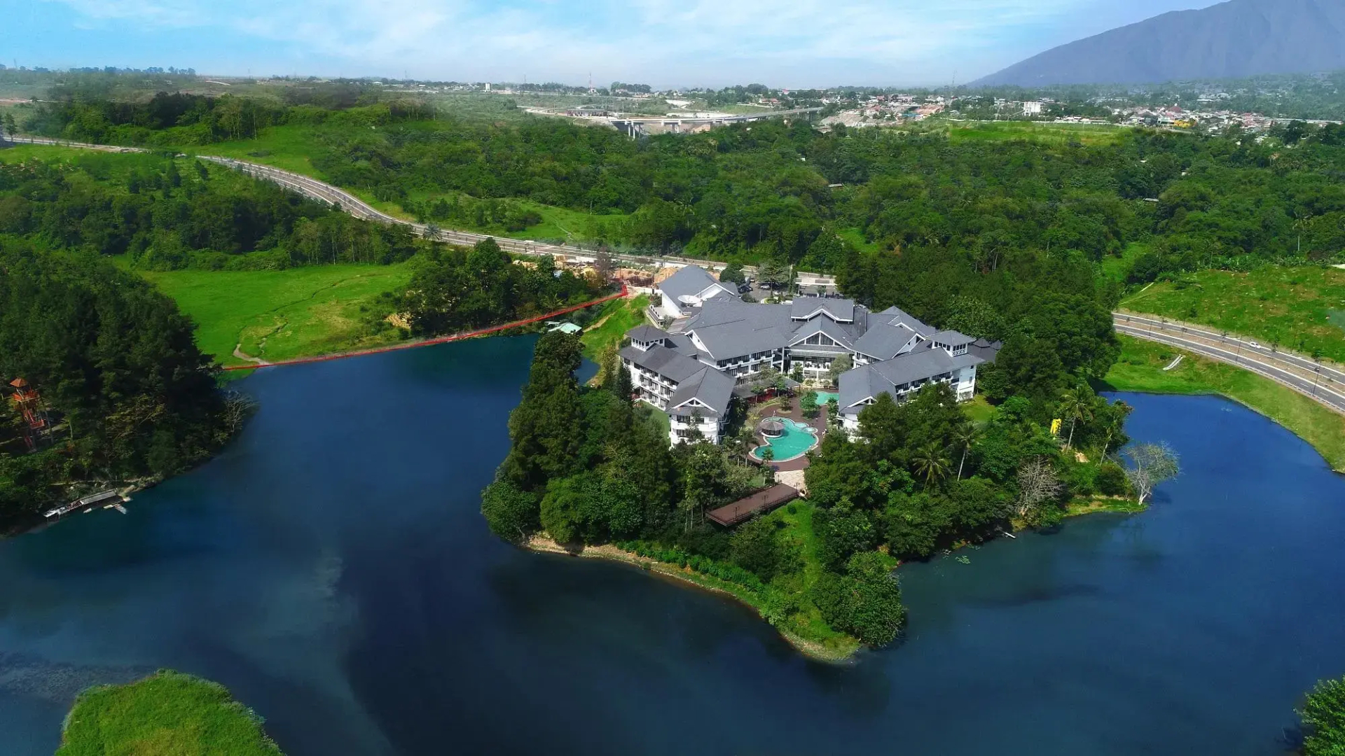 Lido Lake Resort By MNC Hotel