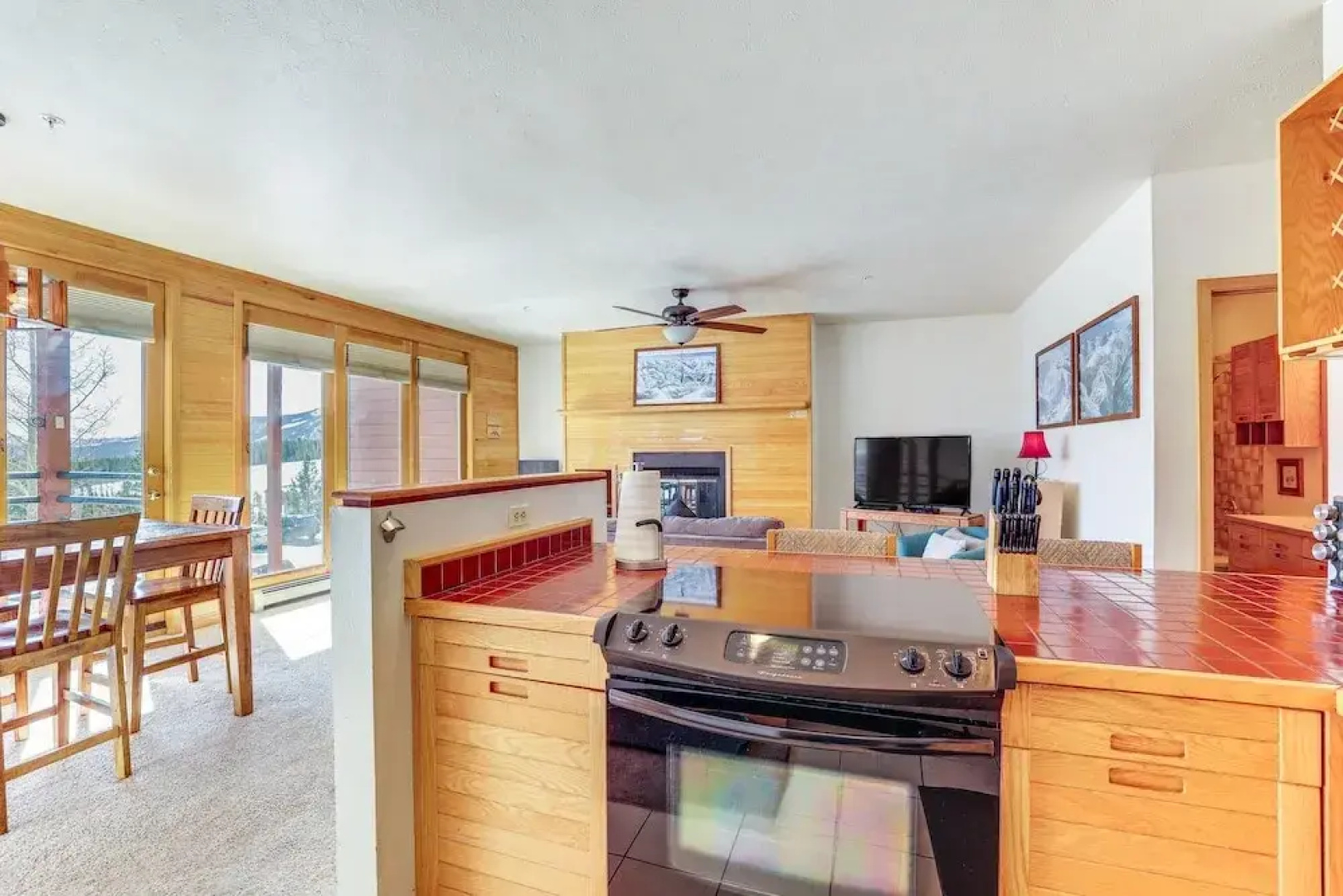 Mtn-view Gem w/ Community Perks in Silverthorne!