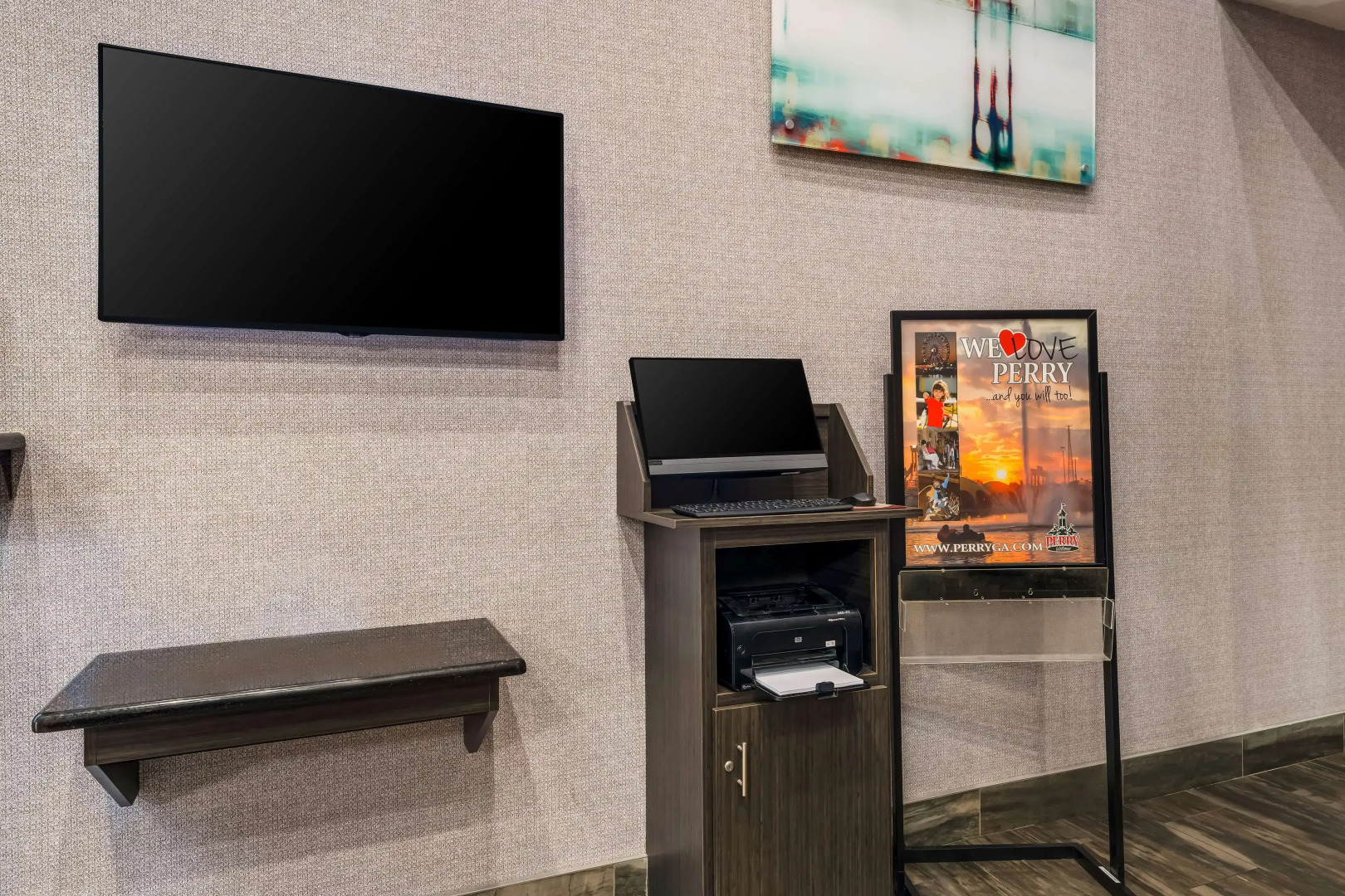 Best Western Bradbury Inn & Suites