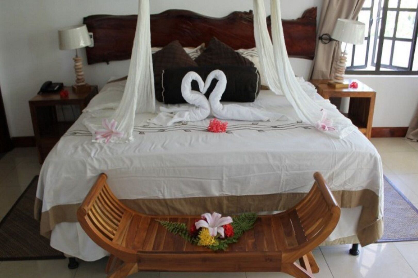 La Digue Self Catering