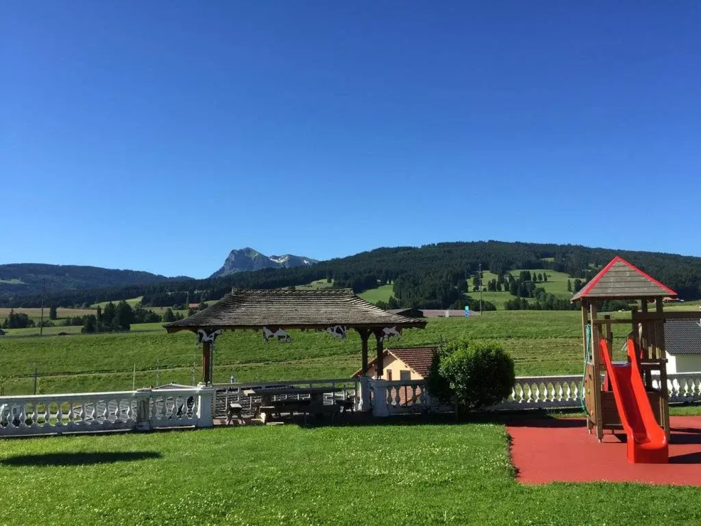 Hôtel - Restaurant Le Manoir