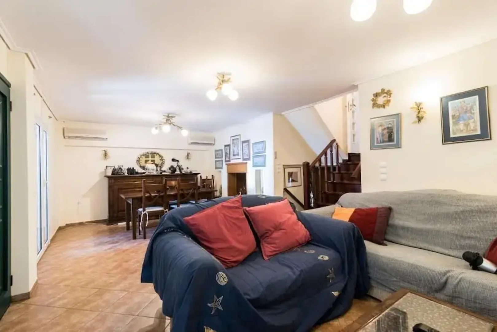 Golden Sand Apartments