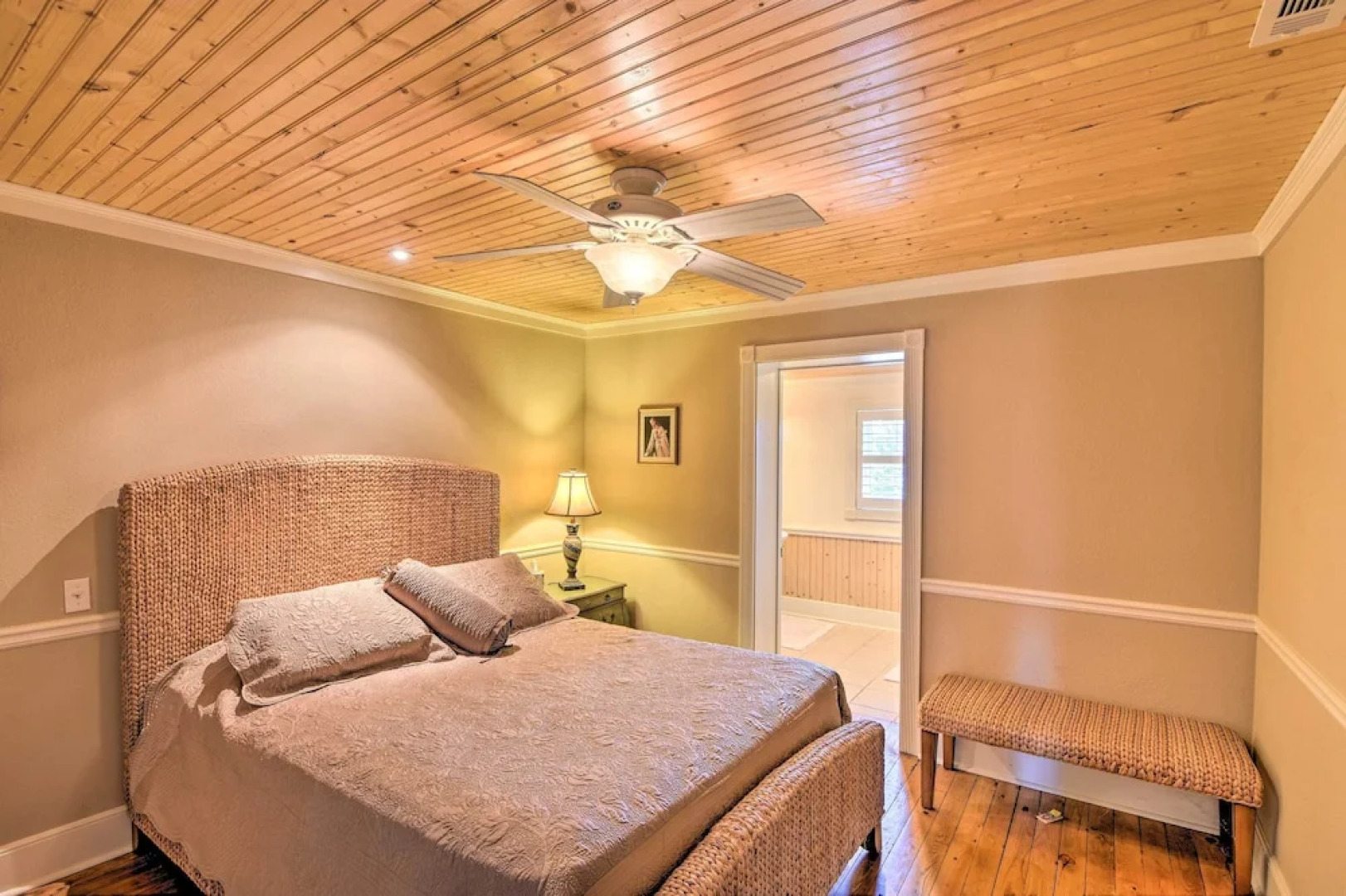 Serving Southern Charm at This Clarkesville House!