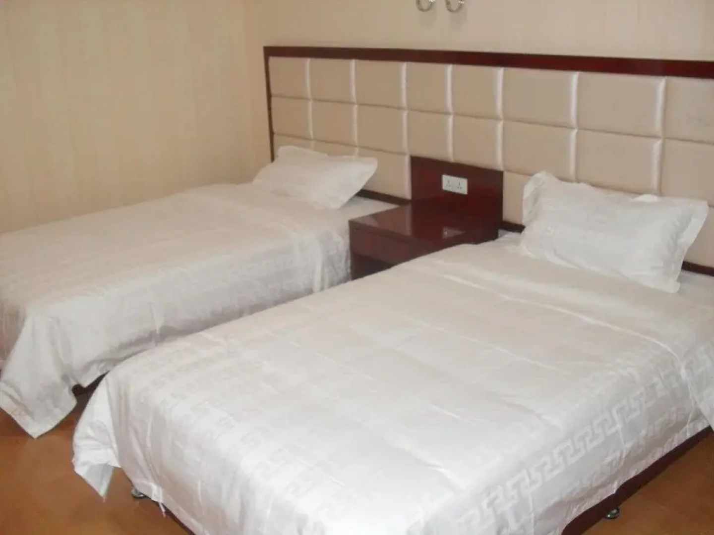 Huashan Dream Country House