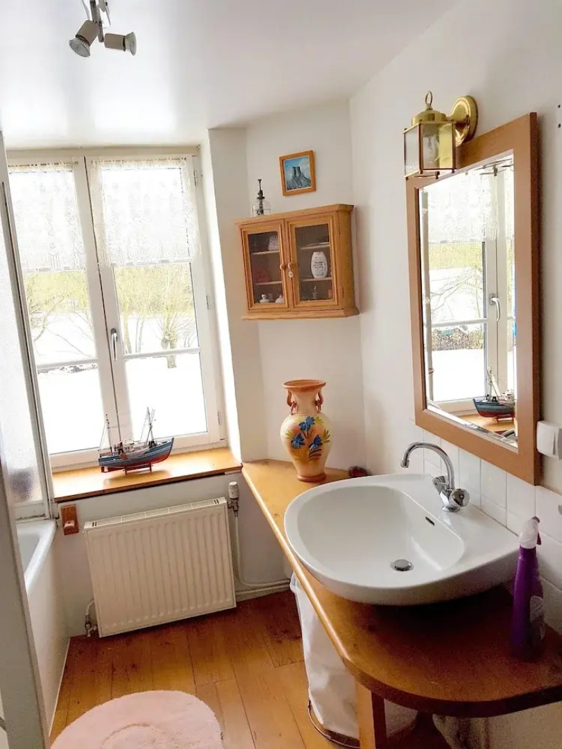 Property With 5 Bedrooms in Saint-paul-de-varax, With Private Pool, Fu