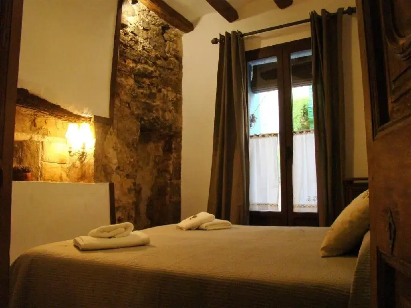 EVA & TRAVEL - Baronia - L'Escoleta 1