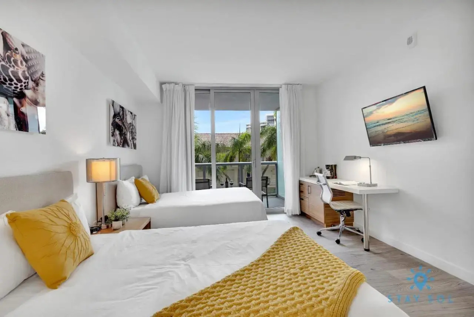 Stunning Studio Apartment w/ Breathless View Miami 1909B