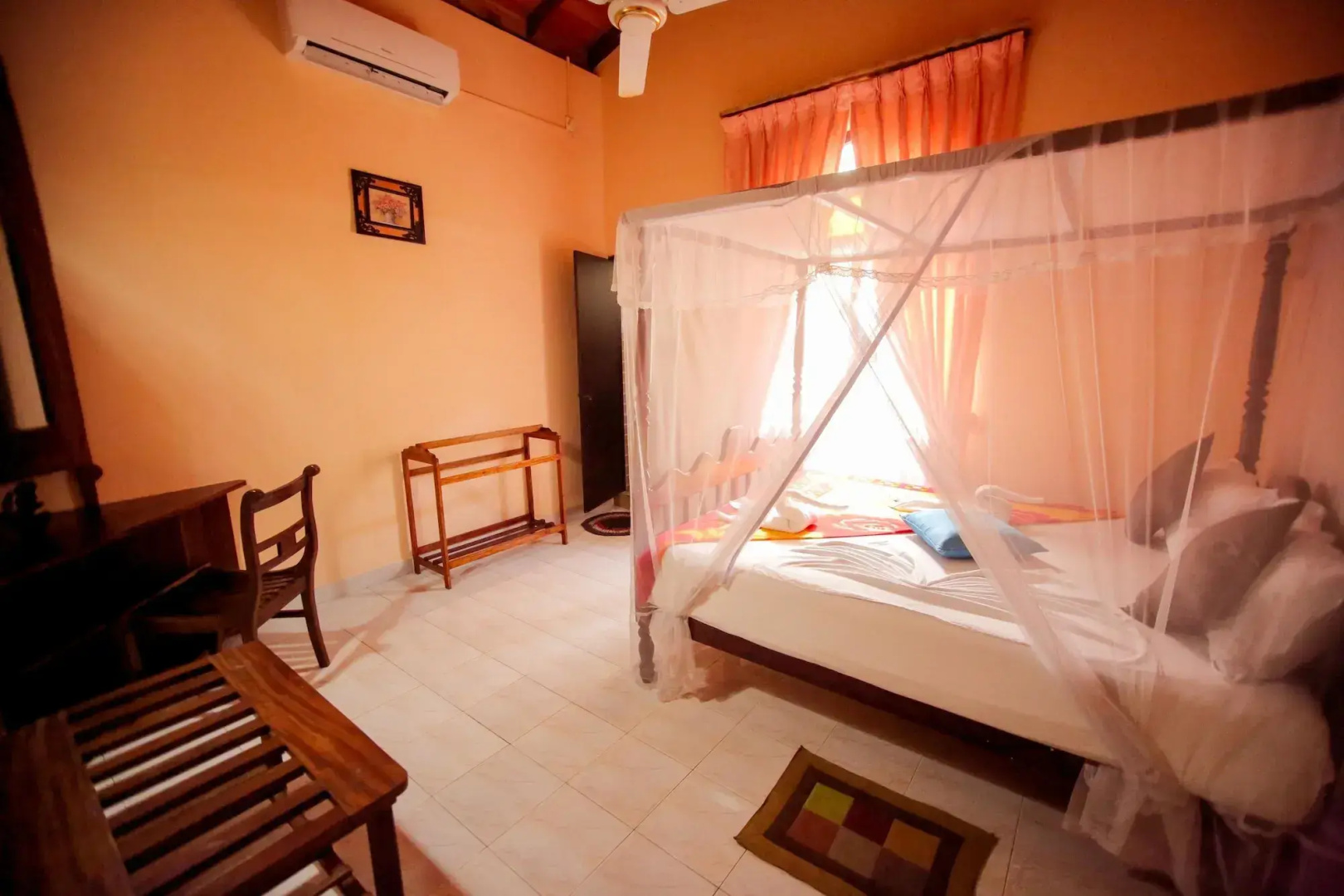 Frangipani Motel