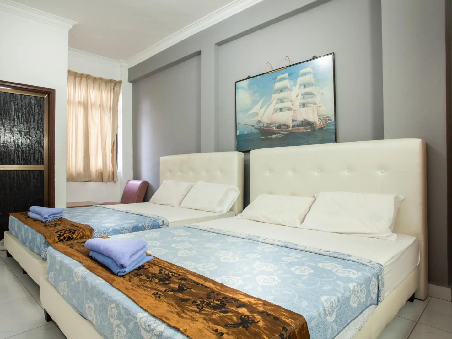 Lai Ming Hotel Cosmoland (SG Clean Certified)