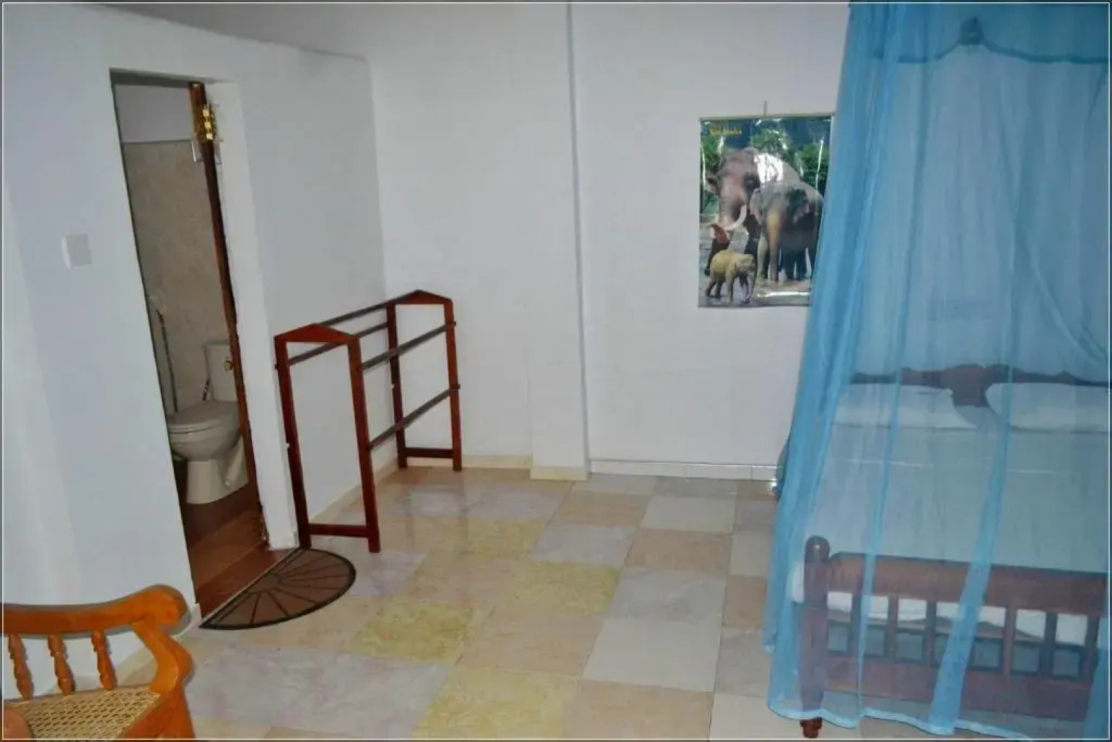 Villasiri and Leon Beach Paradise