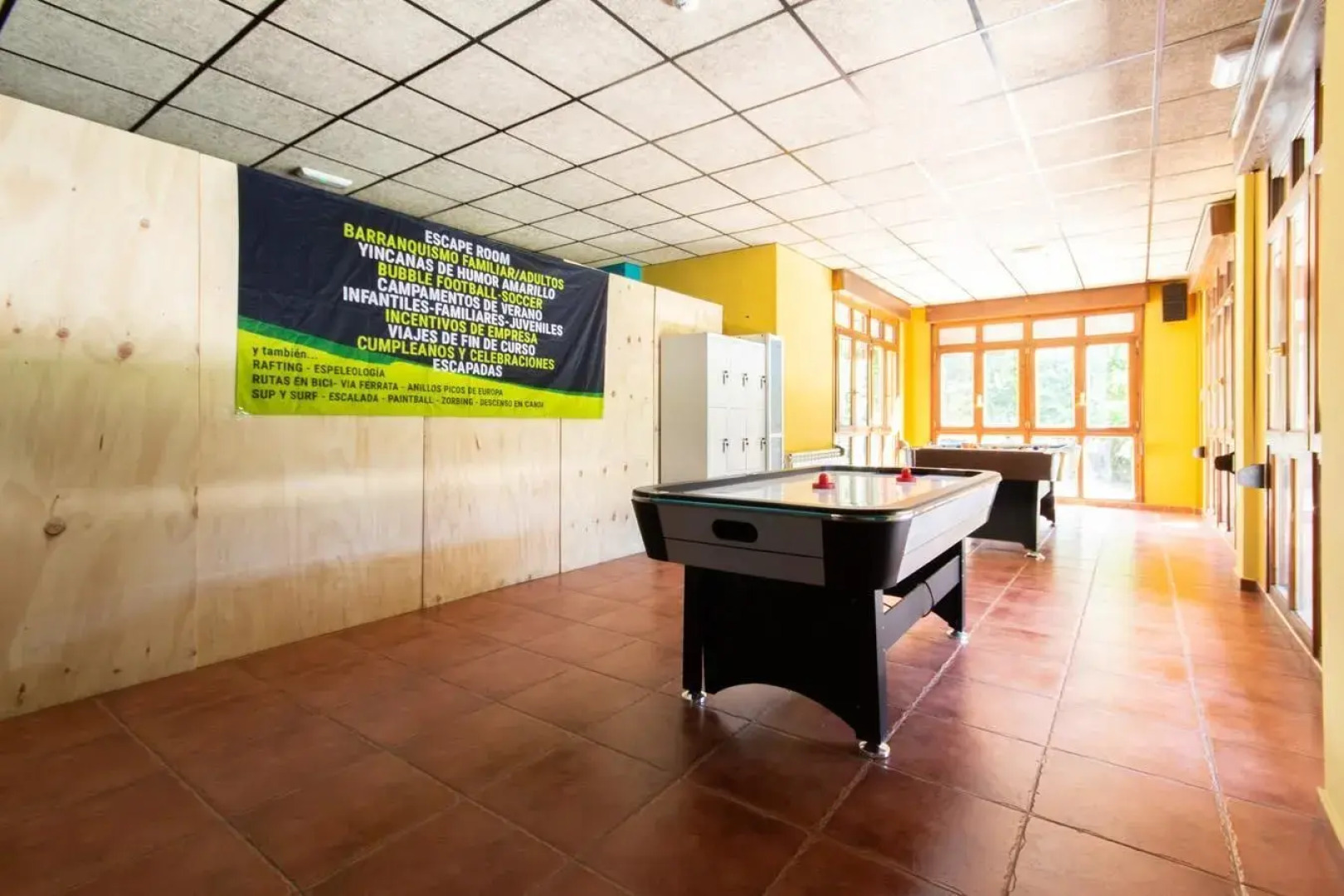 Albergue Los Avellanos - Hostel