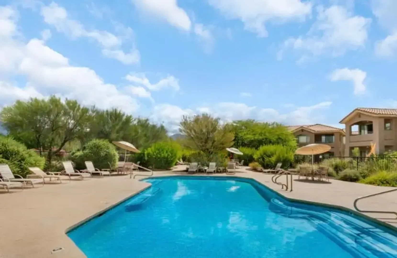 Sunset Sanctuary 3BR by Casago