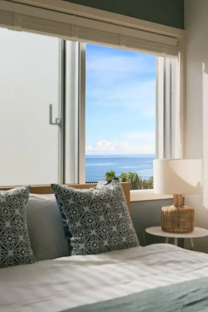 Sunset Breeze Chatan