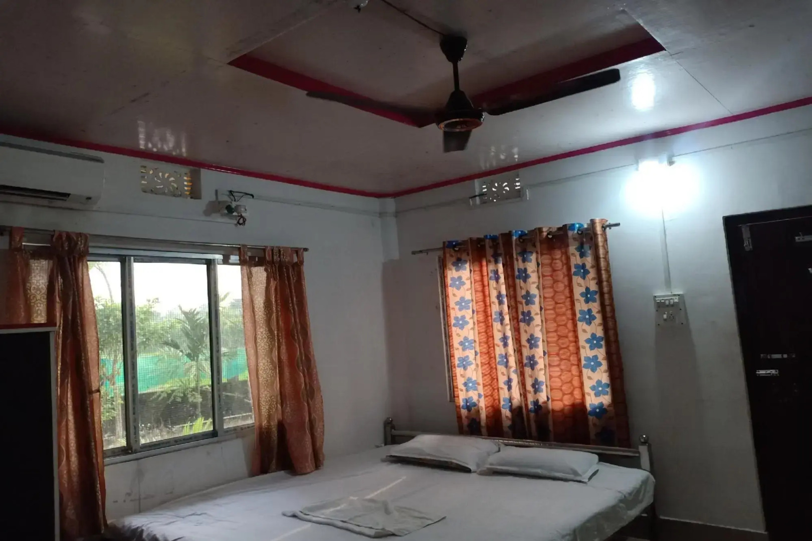 OYO 82239 Gorumara Manna Resort