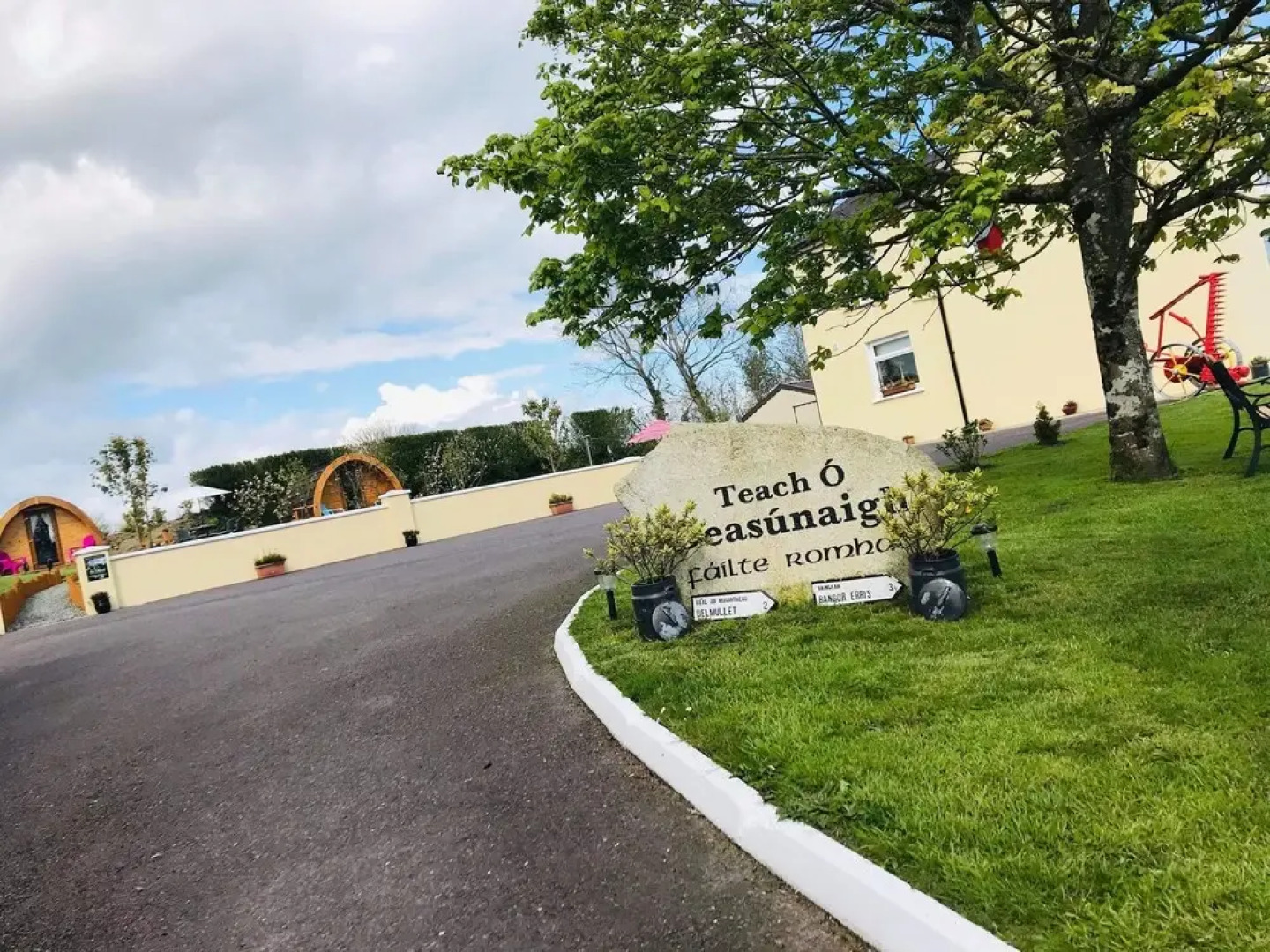 An Ùllòrd Getaways