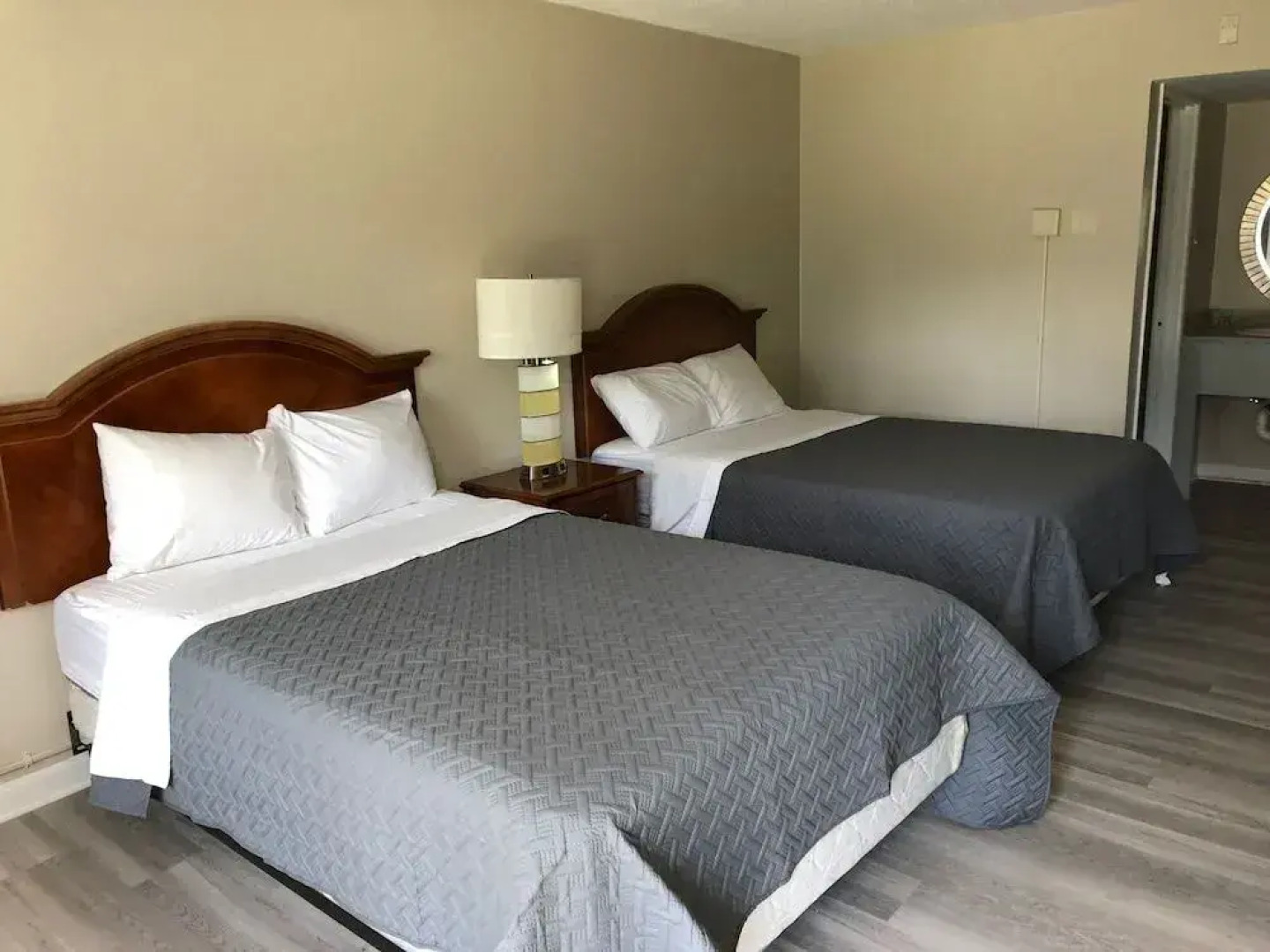 Whaler Inn and Suites