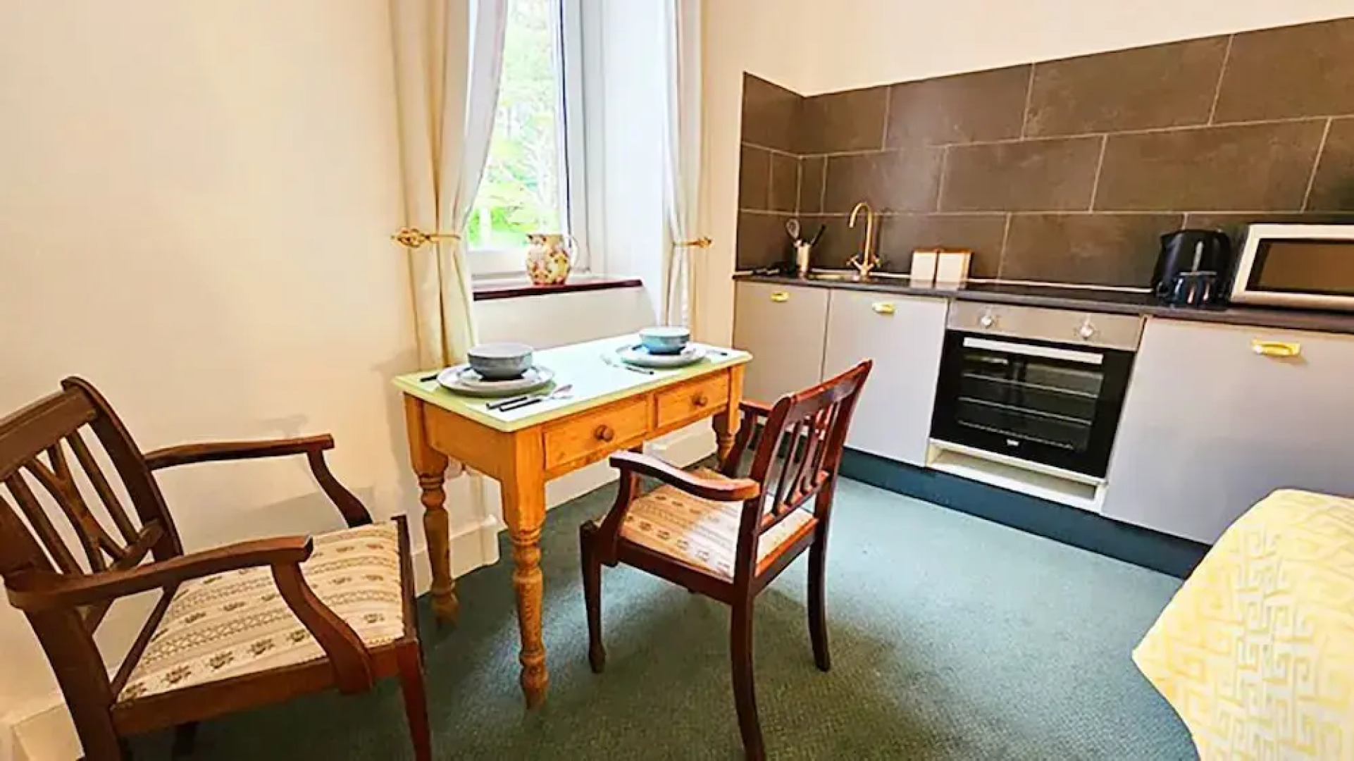 The Falls - Value Rooms at Aultnagar Estate