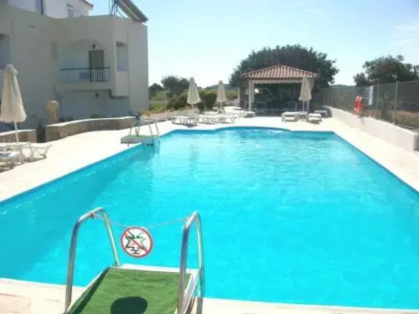 Aparthotel 4 stars Porto Cheli