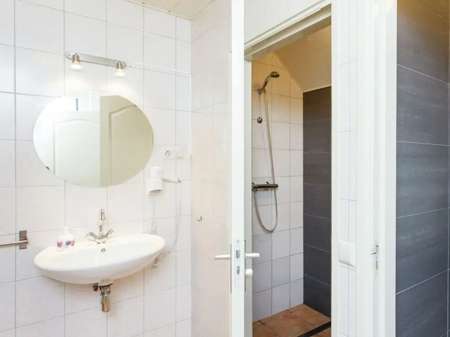 Farmhouse is Located in the Outskirts of Moergestel