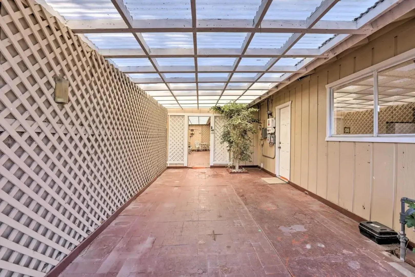 Retro House w/ Deck & Arroyo Grande View