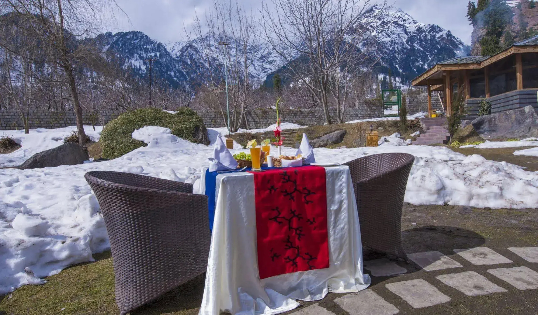 Solang Valley Resort