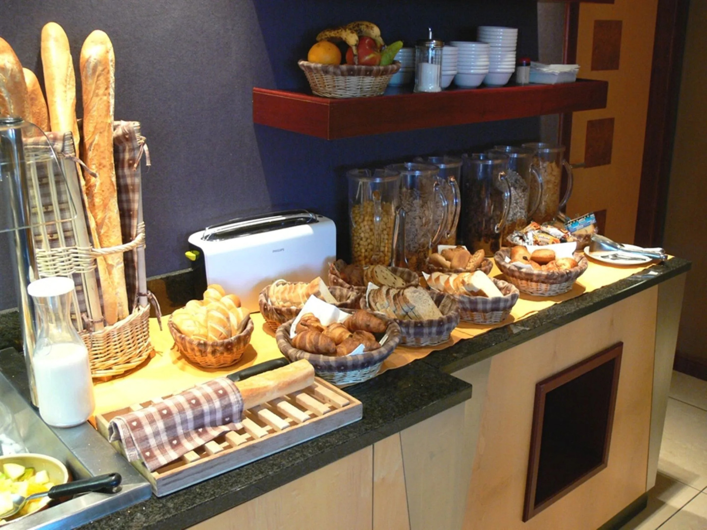 Holiday Inn Calais by IHG