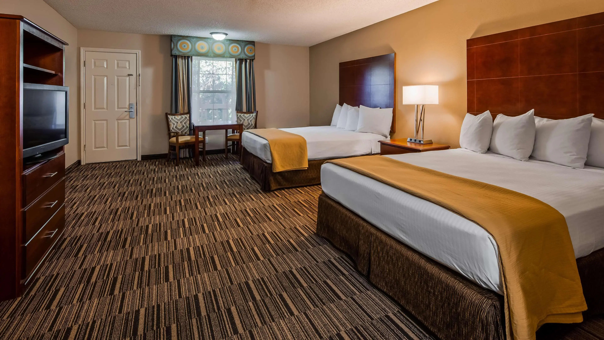 Best Western Sunday House Inn