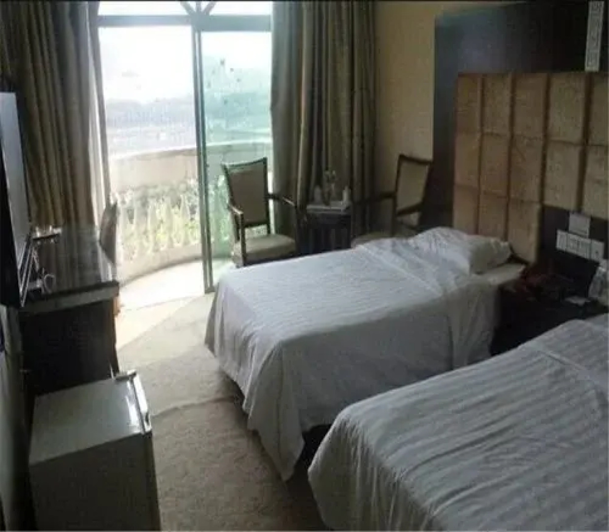 赣州君嘉万福大酒店(南河浮桥店)