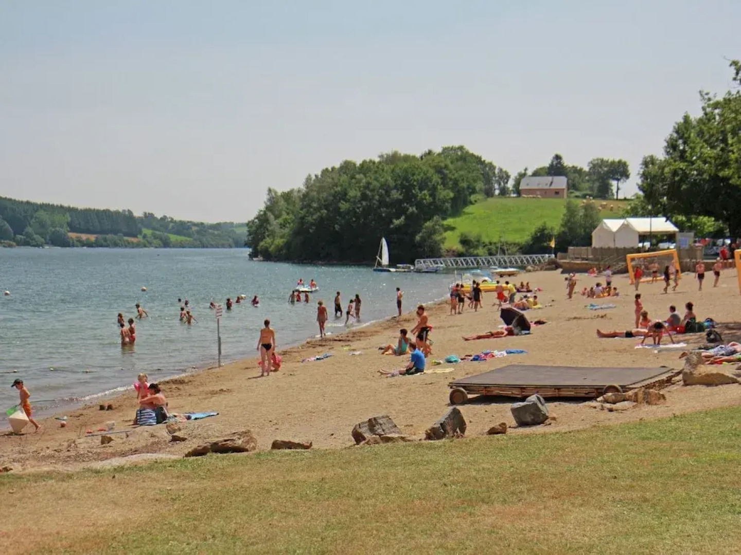 Cozy Mansion in Brandonnet With Swimming Pool