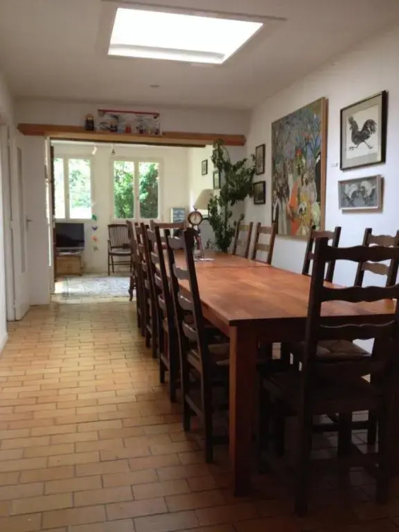 Dieppe centre charming spacious home for 2-8 guests