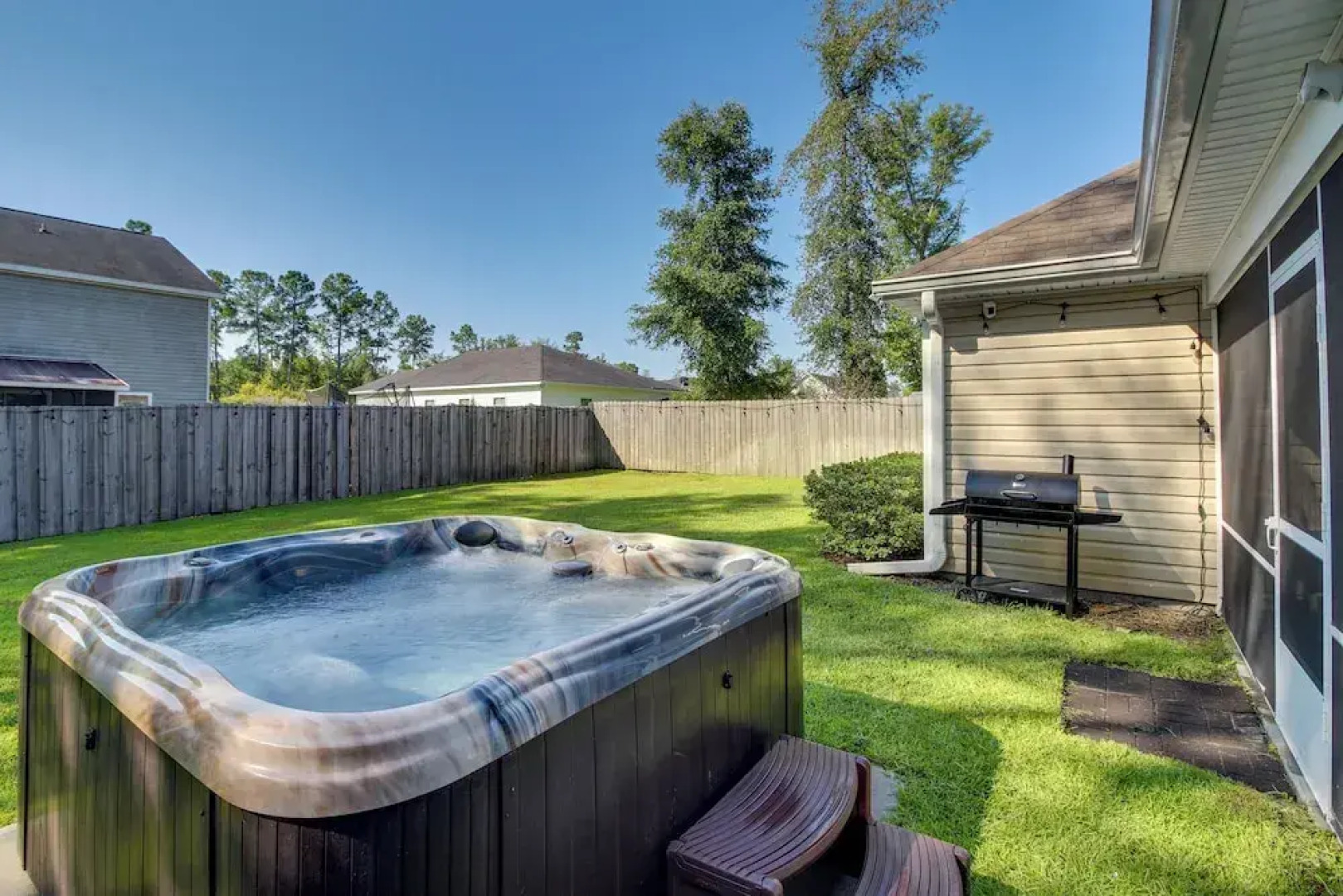 Screened Patio: Rincon Home, 18 Mi to Savannah!