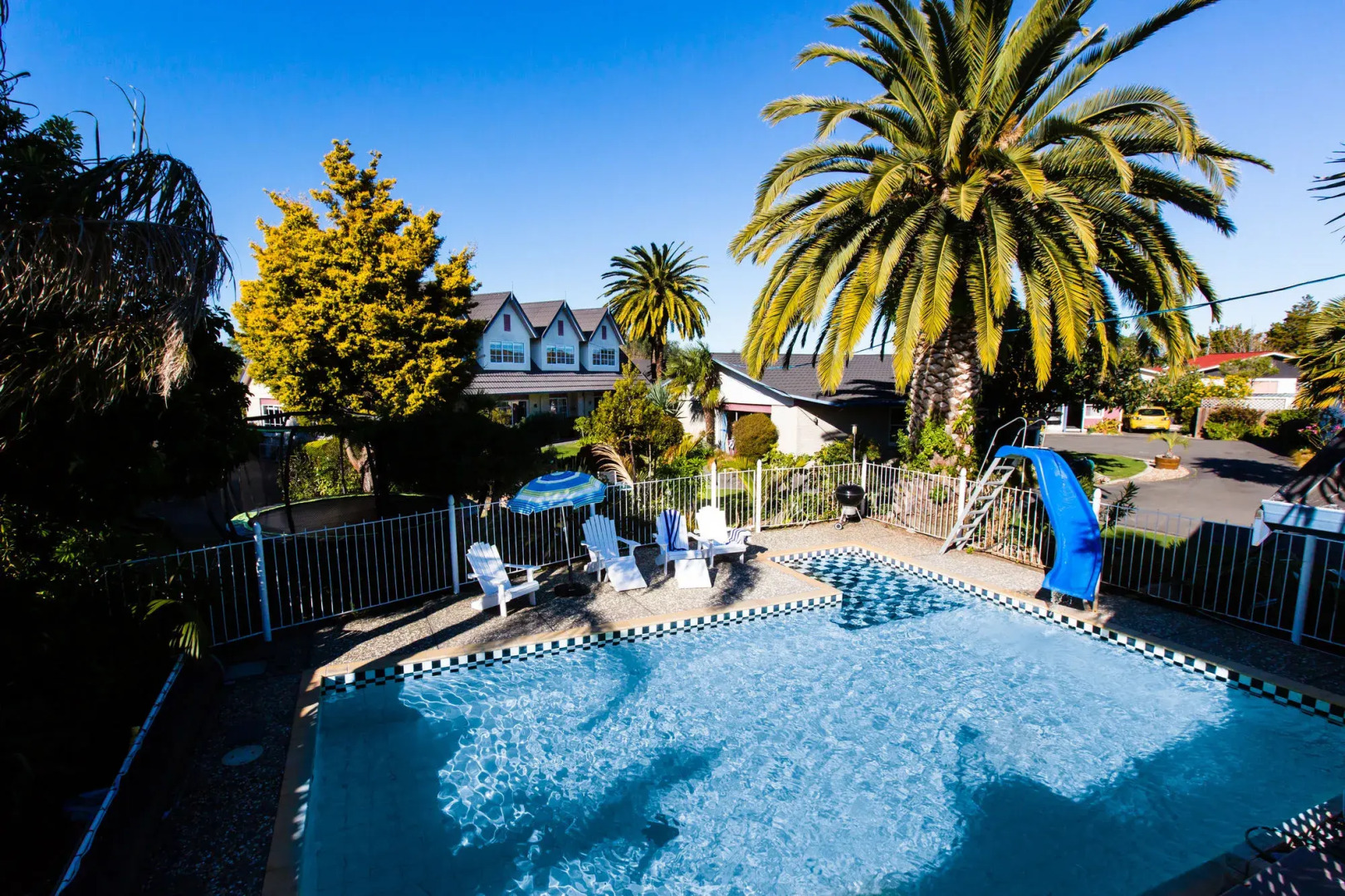 ASURE Colonial Lodge Motel