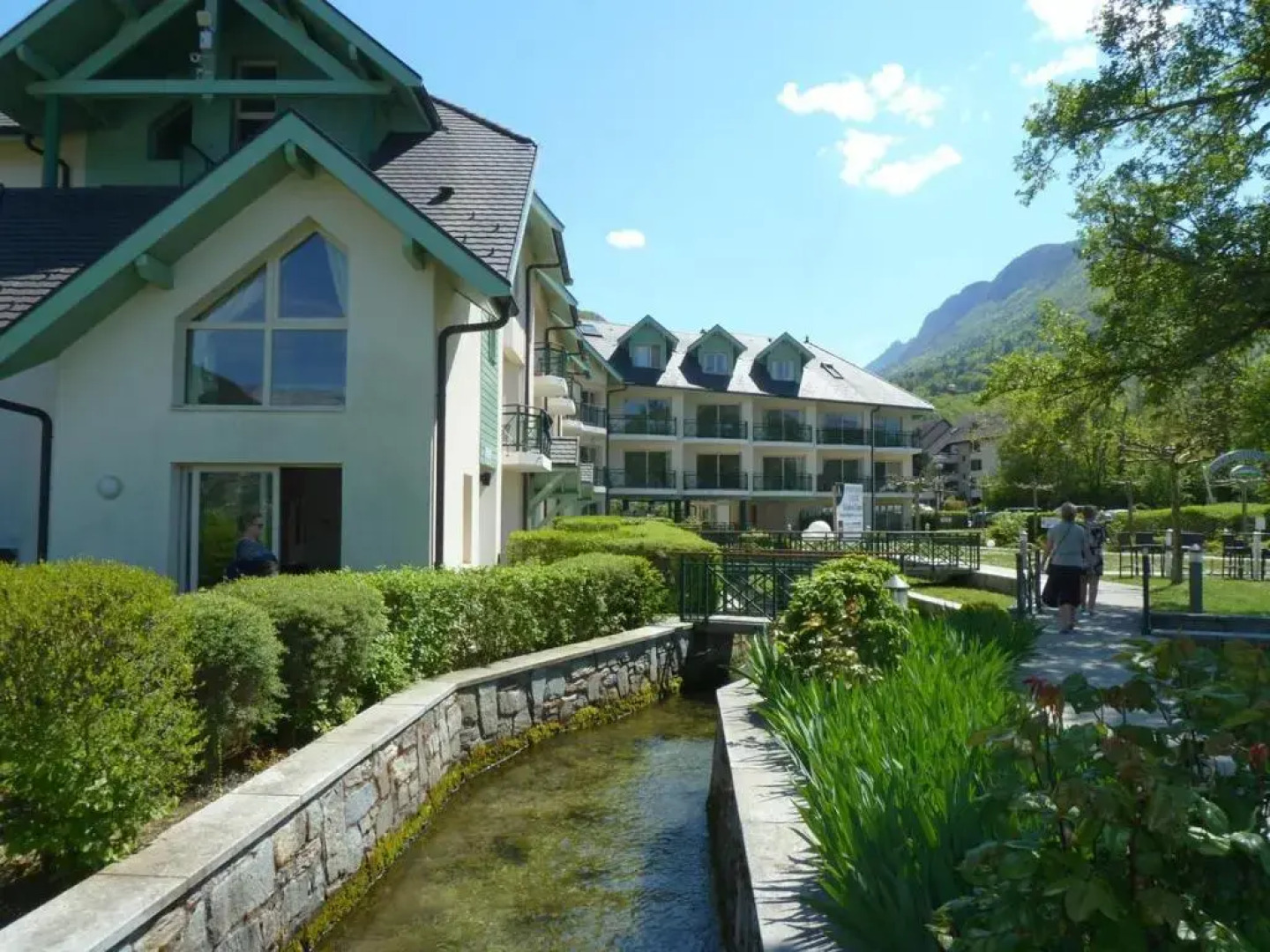 La Baie des Voiles 3 chambres 4 à 6 personnes au bord du lac plage privée