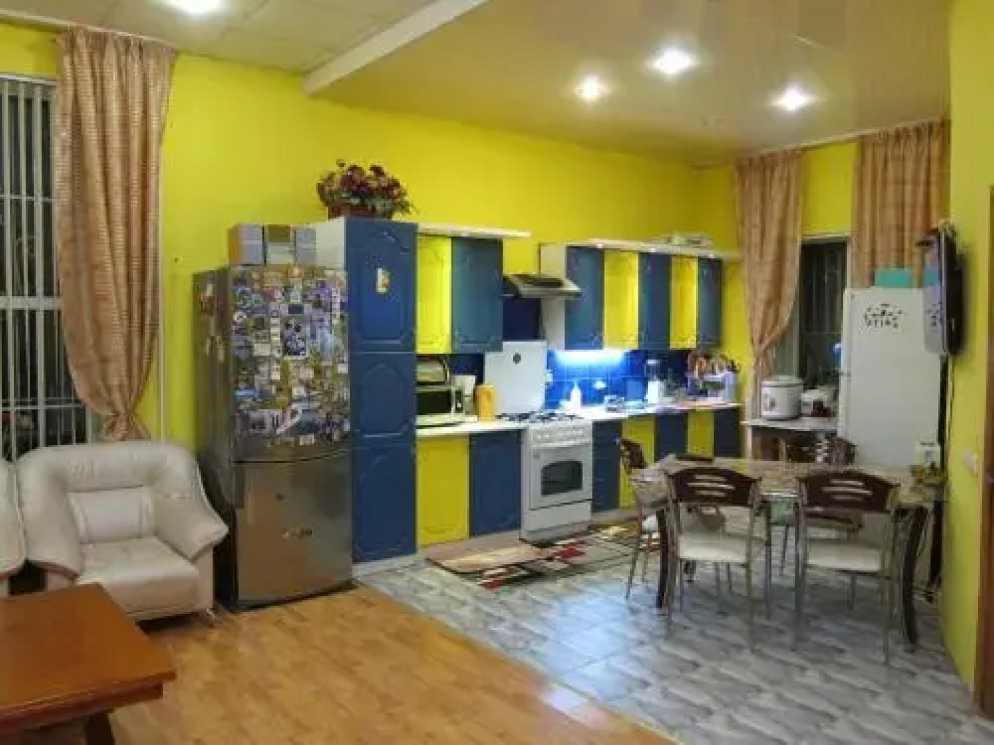 Guest House on Gagarina 135