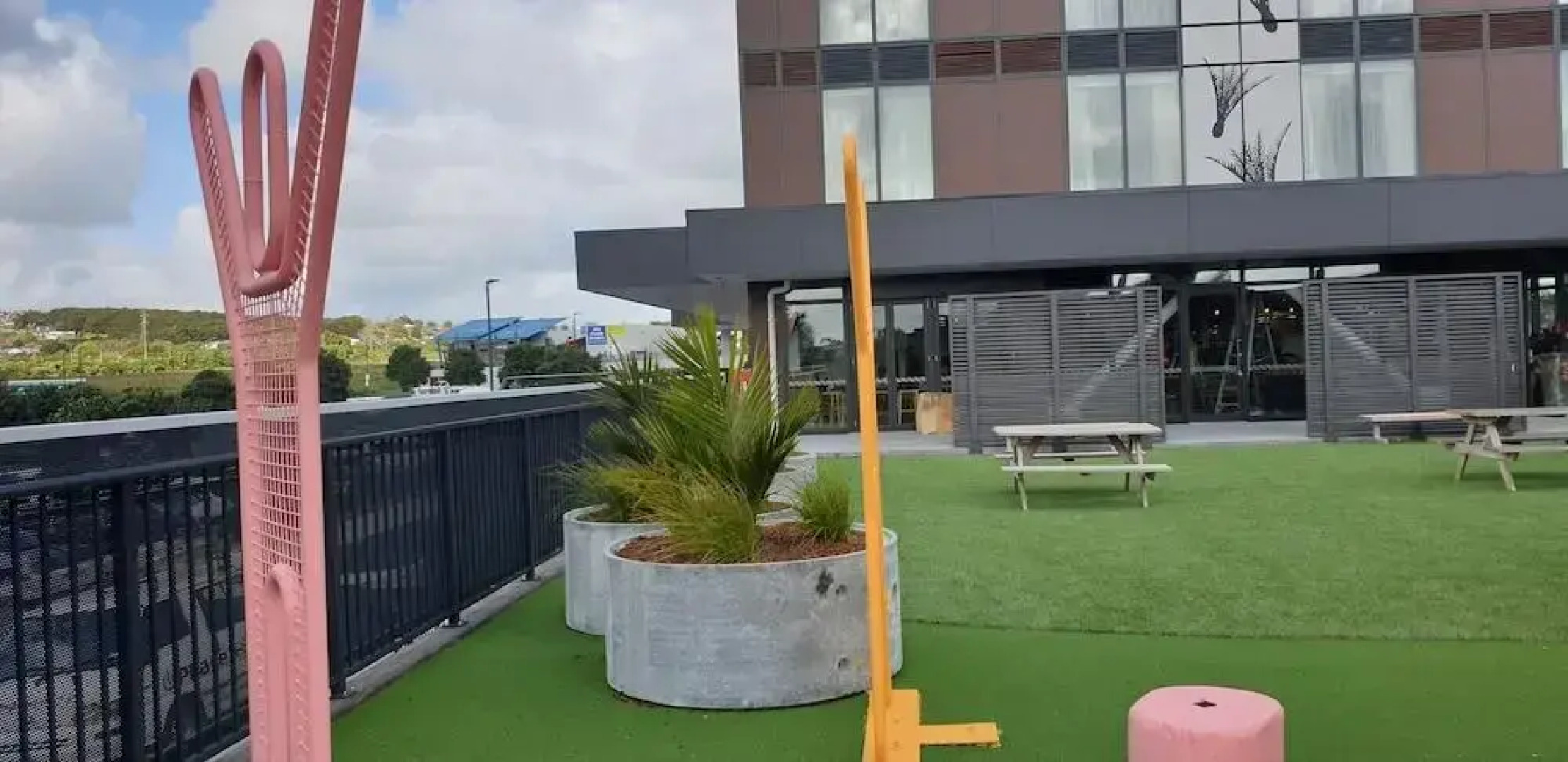 Ramada Suites by Wyndham Auckland Manukau Pacfic Centre