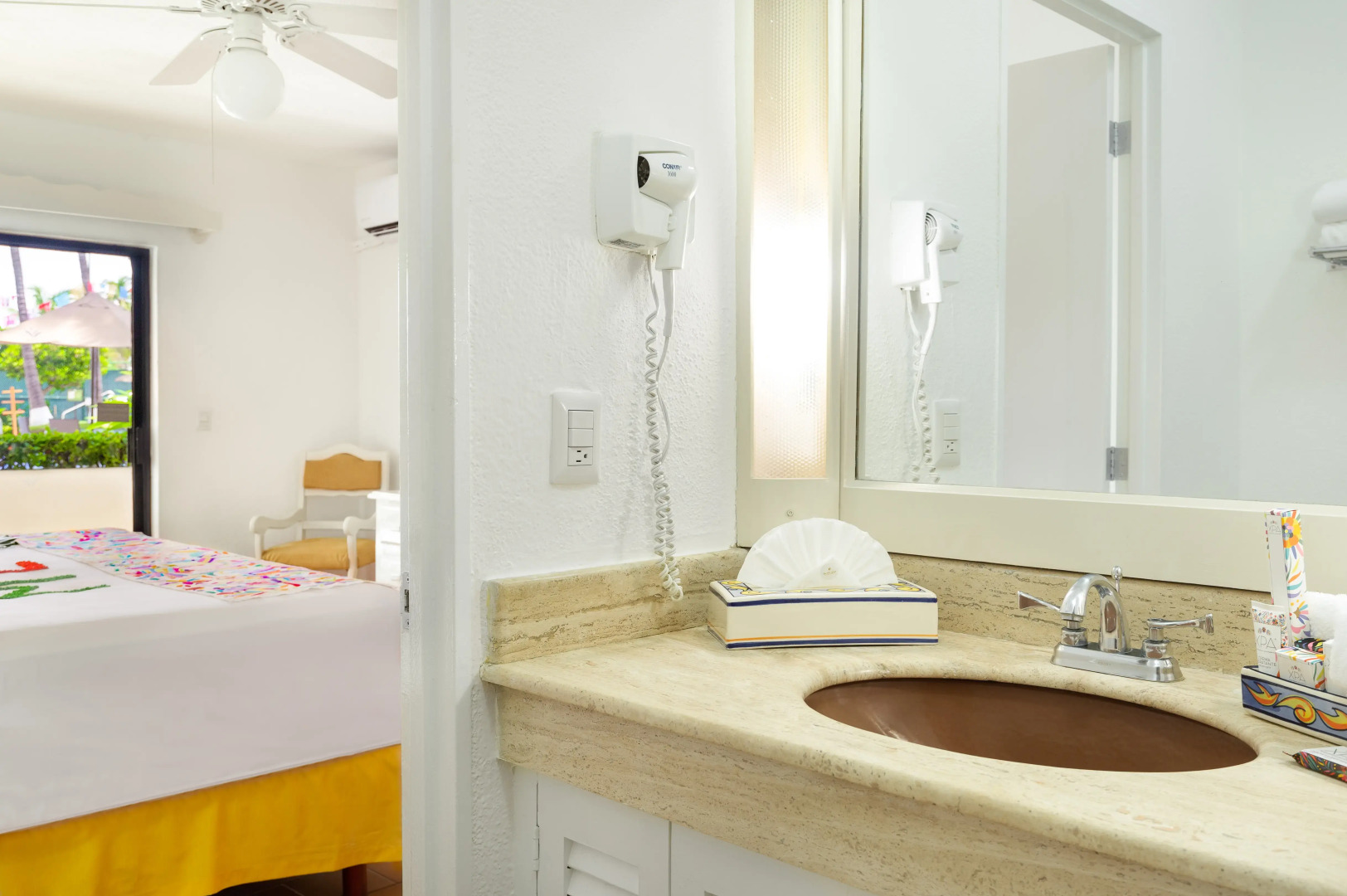 Villa del Palmar Residences