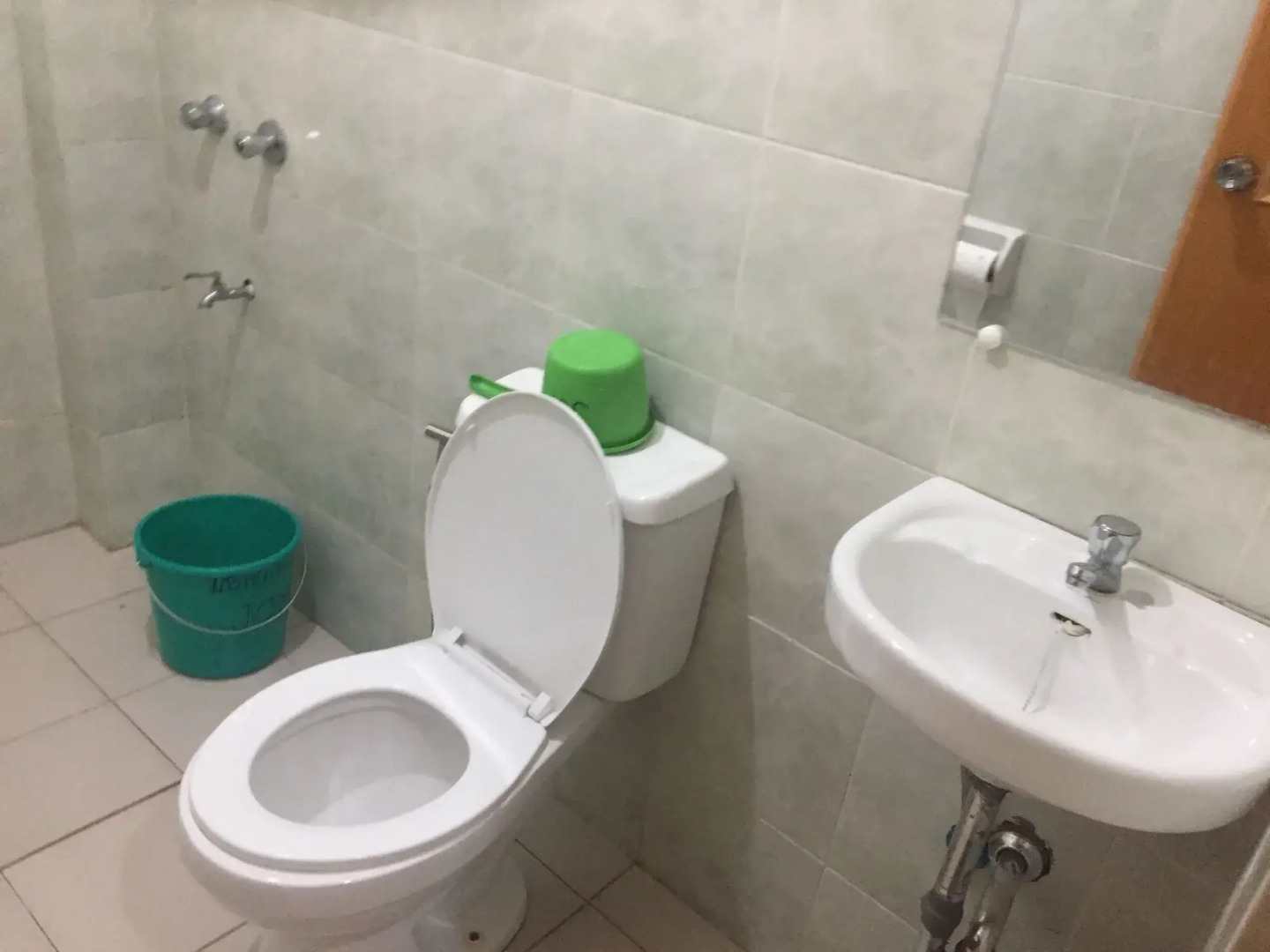 White Beach Hotel Puerto Galera powered by Cocotel